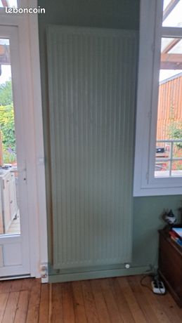 Grand radiateur pour chauffage central