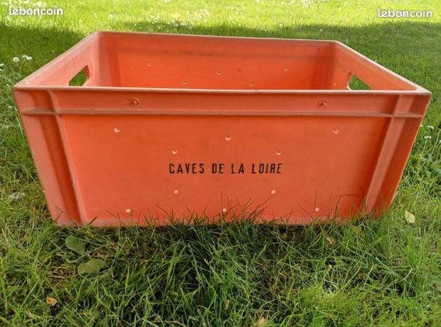 Grande caisse plastique rigide