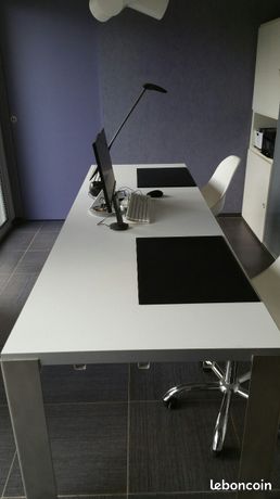 Grande table pour bureau réunion longueur 240m