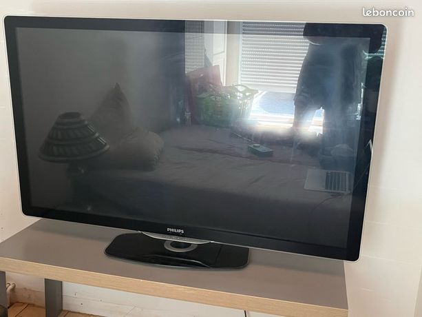 Grande télé Philips