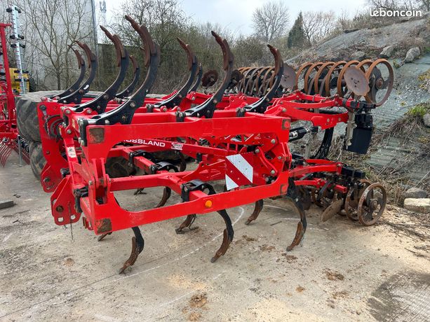 Gregoire Besson CROSSLAND