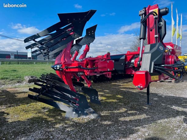 Gregoire Besson ROVER 70