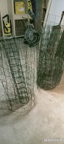 Grillage grande maille environ 17m