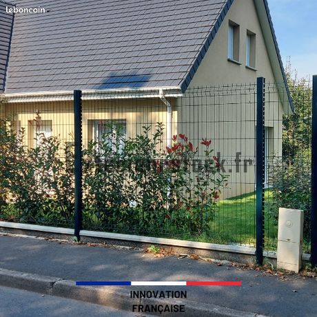Grillage Noir pour Clôture Résidentielle
