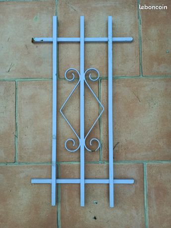 Grille de sécurité protection pour fenêtre Vasistas Soupirail