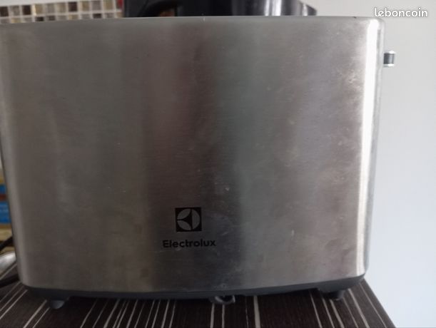 Grille pain Electrolux