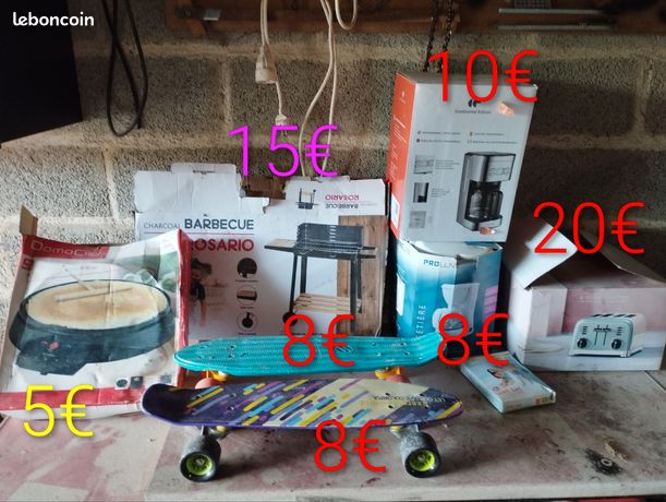 Grille pain petit barbecue crêpière cafetière et petit