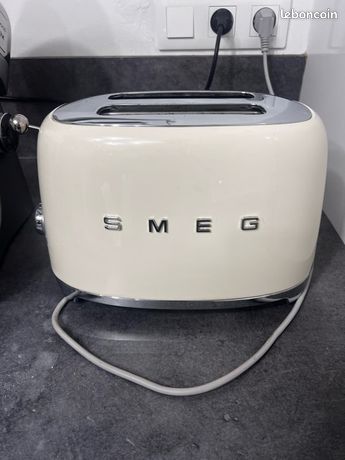Grille Pain SMEG