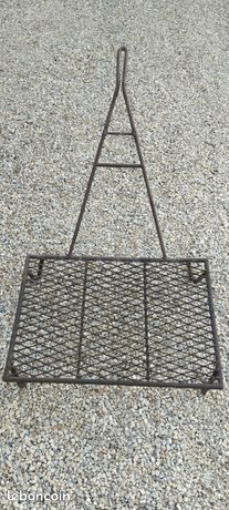 Grille pour barbecue très robuste sur parpaings où cheminée