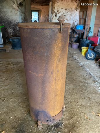 Gris poêle à bois d’atelier