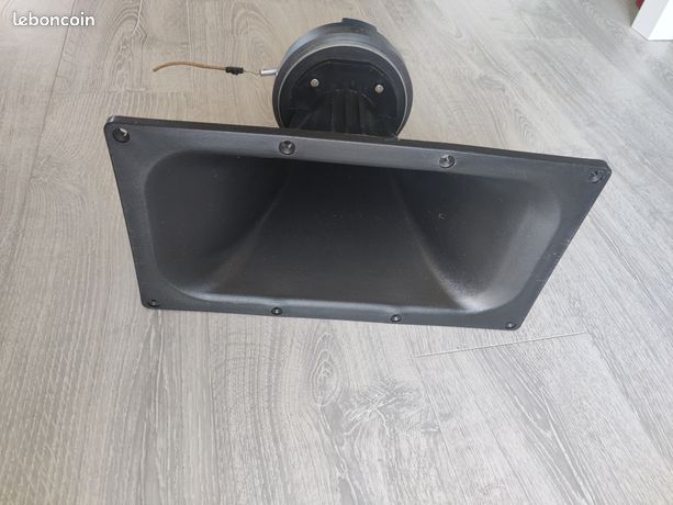 Gros Haut parleur Voiture