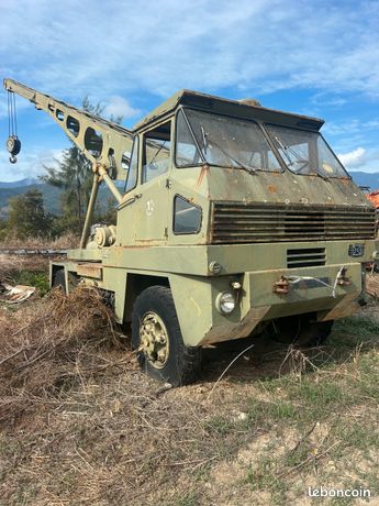 Grue griffet. Ae 745