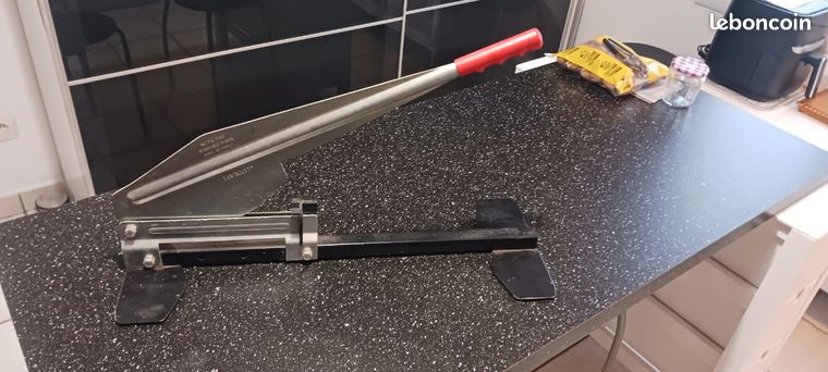 Guillotine à plancher