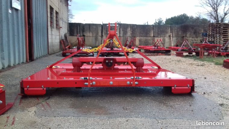 Gyrobroyeur accormat 3 ponts