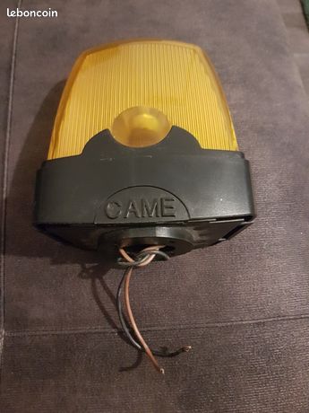 Gyrophare came portail