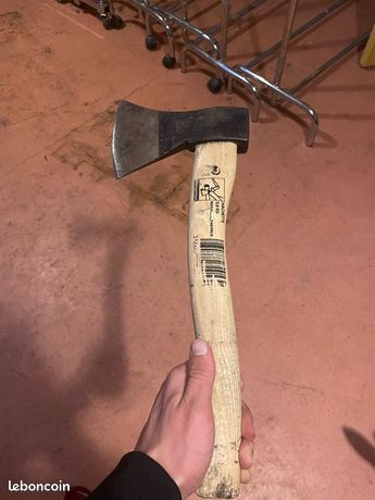Hachette manche bois