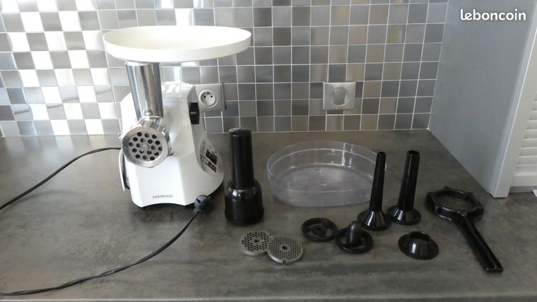 Hachoir à viande KENWOOD MG450 PRO1400