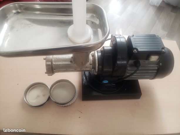 Hachoir de viande électrique