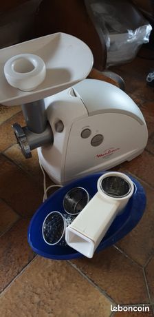 Hachoir moulinex HV8