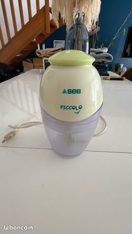 Hachoir électrique