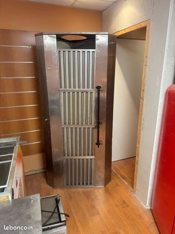 Haute professionnelle avec son moteur