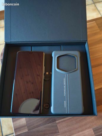 HONOR PORSCHE DESIGN Magic6 RSR