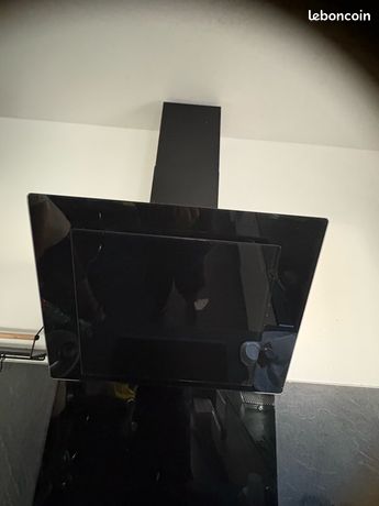 Hotte amovible et tactile noire
