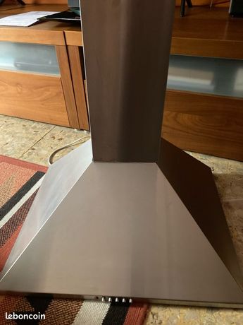 Hotte aspiranteCooke& Lewis