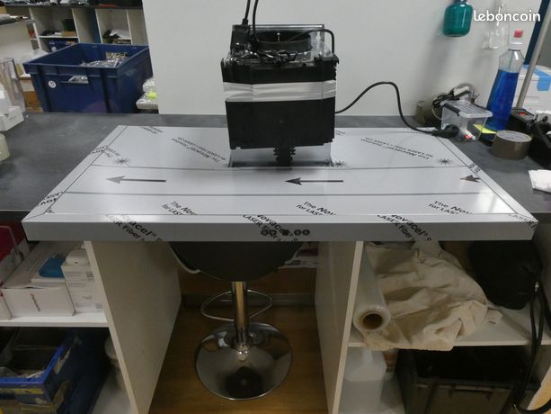 Hotte décorative murale Electrolux model efb909810x