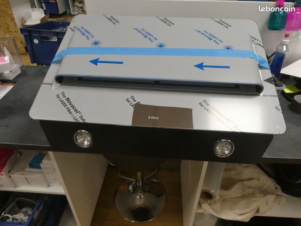 Hotte décorative murale Elica model belt ix/f/80