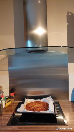 Hotte sirius verre + crédence sur mesure Inox