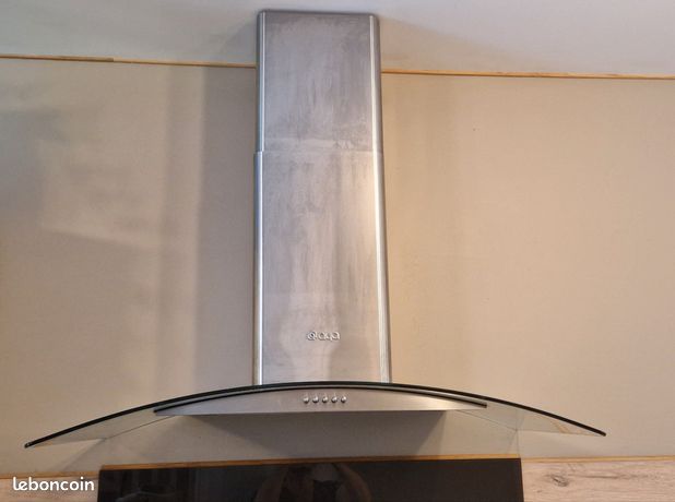 Hotte verre et inox