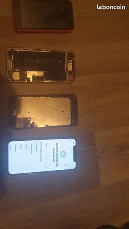 Hs Lot iPhone à récupérer / pièces / occasion