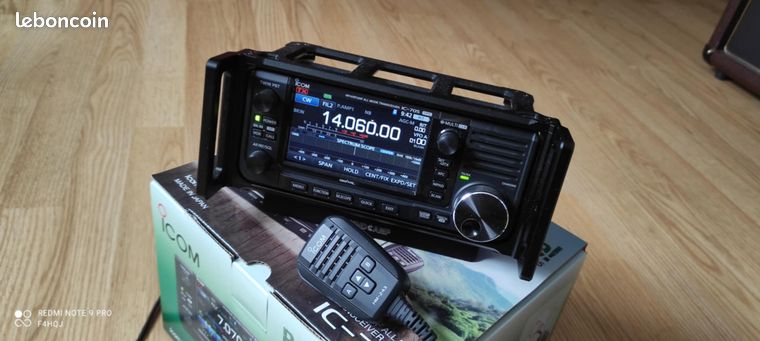 Icom IC705