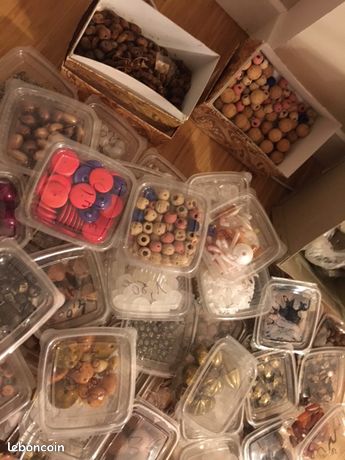 Important lot de perles pour réalisation bijoux