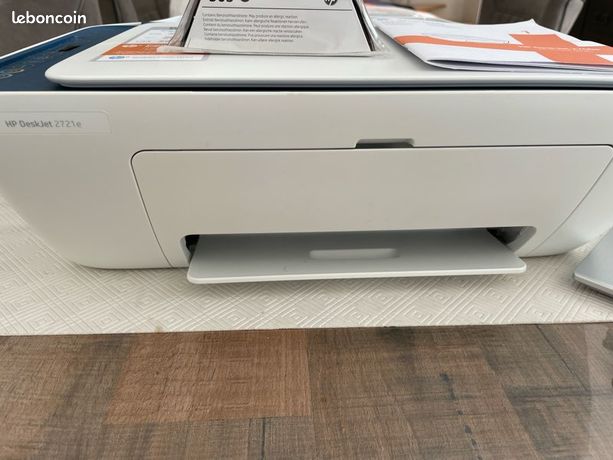 Imprimante 2721e avec 2 cartouches et une neuve