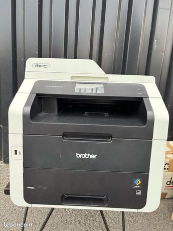 Imprimante brother MFC-9330CDW