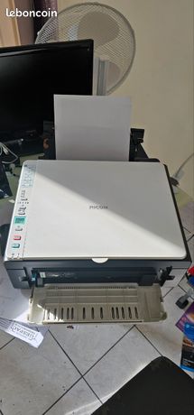 Imprimante et scanner Ricoh