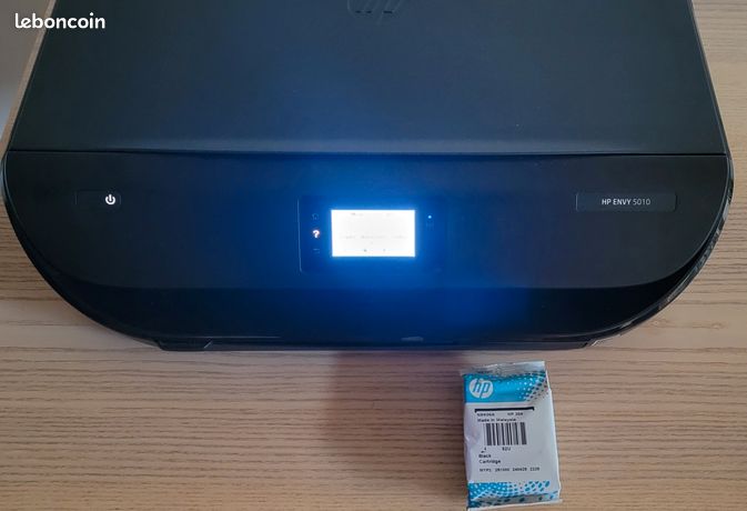 Imprimante hp jet d'encre envy 5110 avec 1 cartouche noire neuve