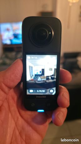 Insta360 X3 + accessoires pack complet Comme neuf