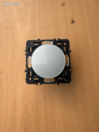 Interrupteur où va et vient Céliane tactile