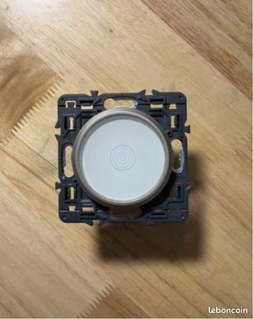 Interrupteur tactile Legrand Céliane