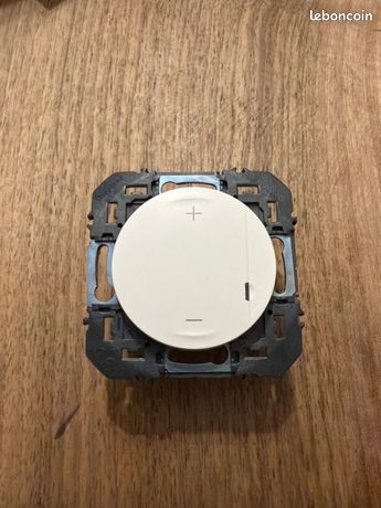 Interrupteur variateur Legrand