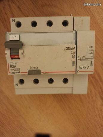 Interrupteur différentiel Legrand 63A 30mA 4P