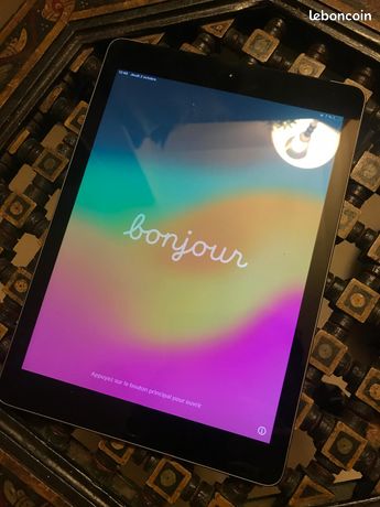 IPad 6eme génération 32 GB