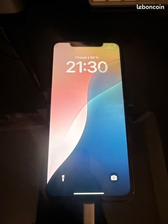 IPhone 11 Pro Max or