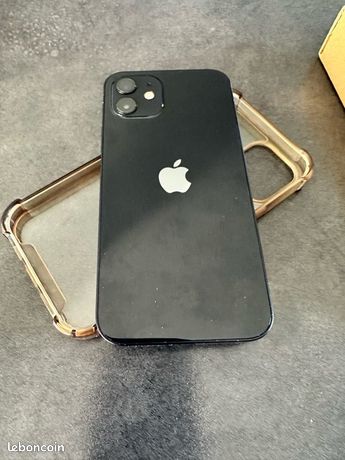 IPhone 12 256go noir
