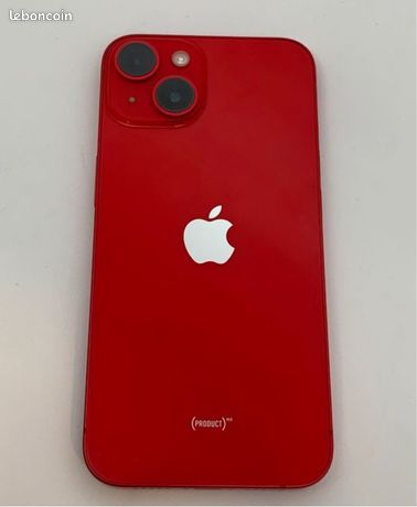 IPhone 14 avec accessoires