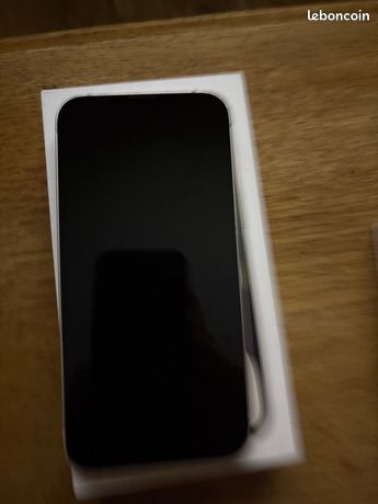 IPhone 14 blanc 128 Go
