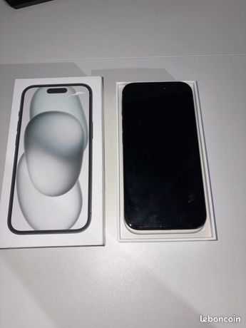 IPhone 15 128go